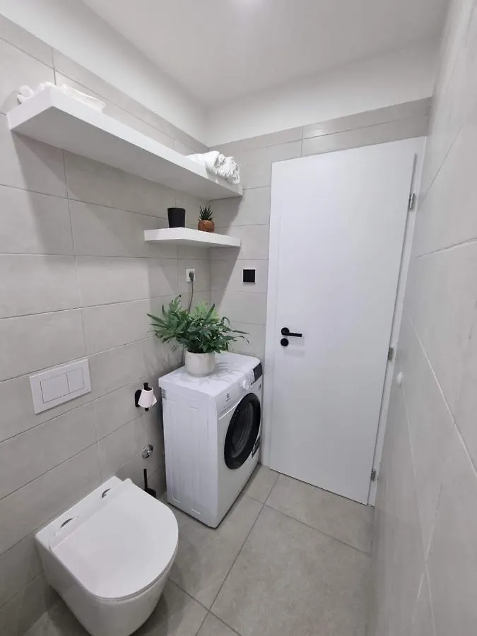 Seaview Apartment Luka With Free Private Parking In Moscenicka Draga