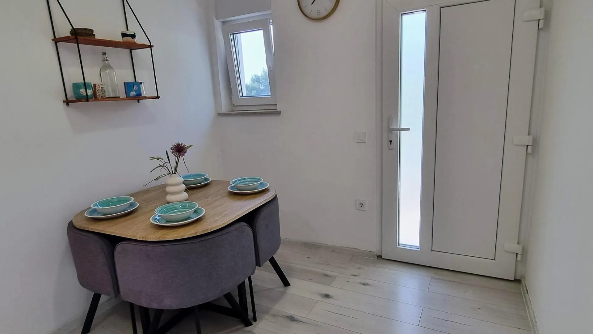 Seaview Apartment Luka With Free Private Parking In Moscenicka Draga Croatia