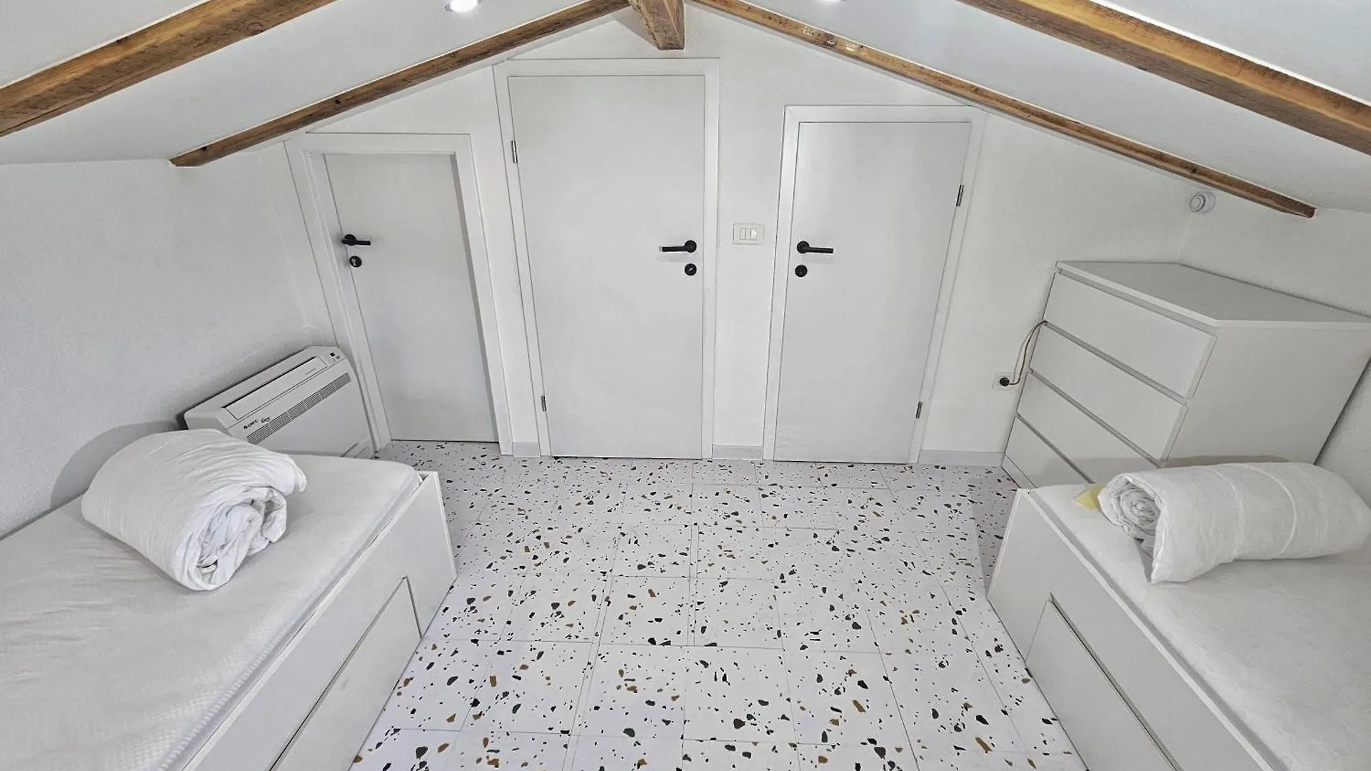 Penthouse Apartment Draga Sky In Moscenicka Draga With Free Parking, One Balcony And One Terrace